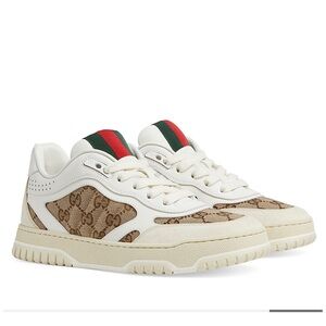 Gucci Ivory and Brown GG Logo Low-Top Sneakers with Green-Red Stripe